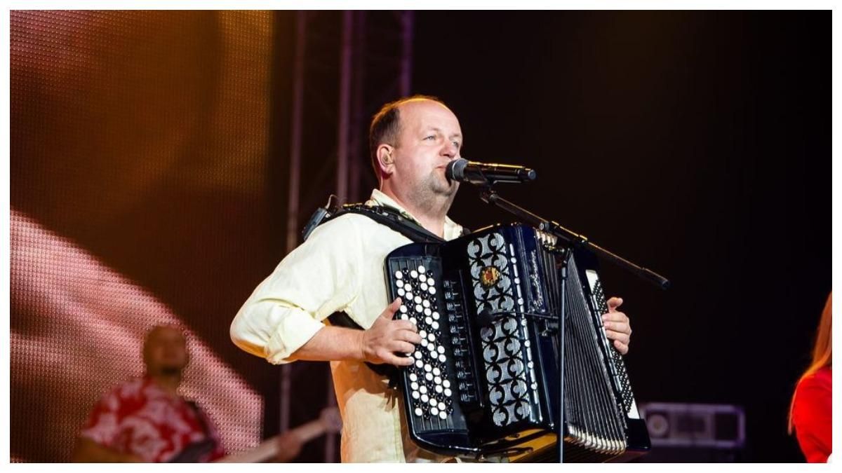 Нові зіркові лиця у теробороні: Віктор Бронюк з "ТіК" також оборонятиме Україну від окупантів - Showbiz Нові зіркові лиця у теробороні: Віктор Бронюк з "ТіК" також оборонятиме Україну від окупантів - Showbiz