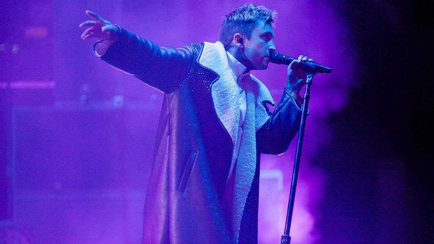 Ми підтримуємо Україну, – легендарні гурти Twenty One Pilots і Foals скасували концерти в Москві - Showbiz Ми підтримуємо Україну, – легендарні гурти Twenty One Pilots і Foals скасували концерти в Москві - Showbiz