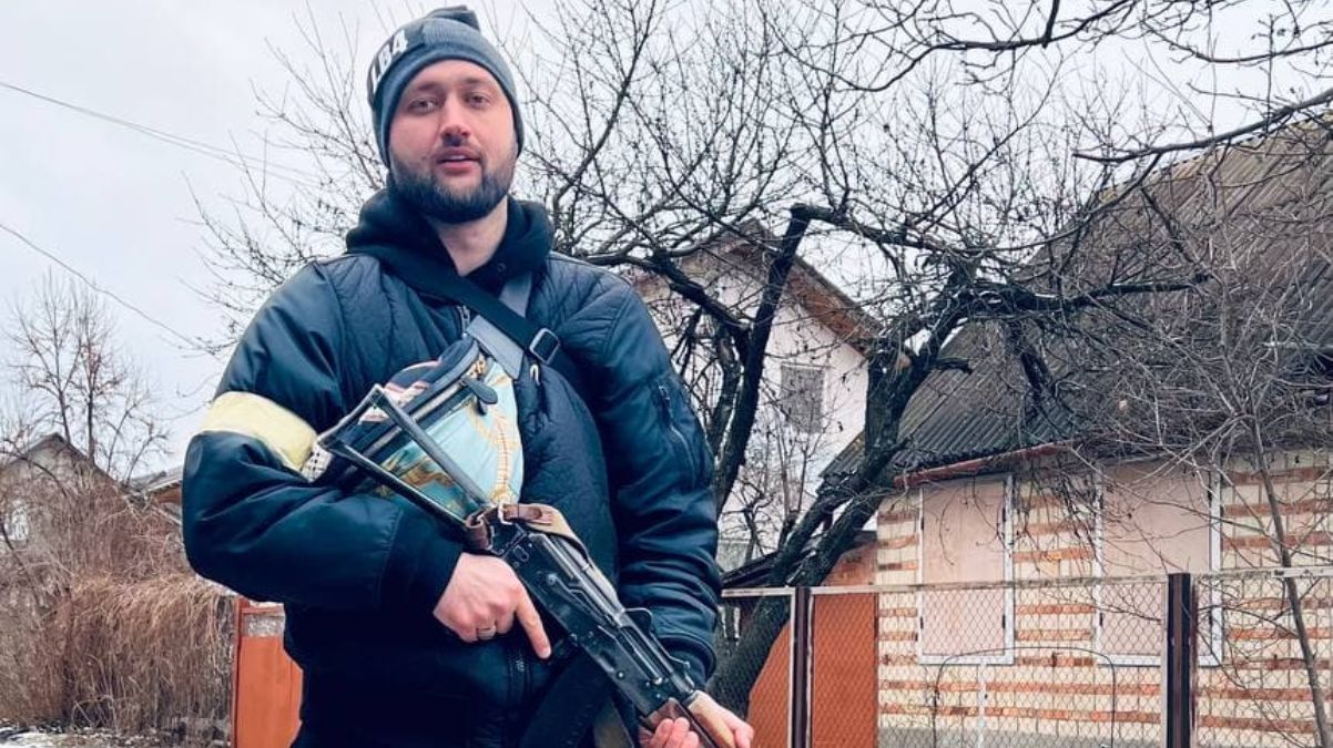 Тамерлан з дуету TamerlanAlena разом з теробороною та ЗСУ прямо зараз захищає українців - Showbiz Тамерлан з дуету TamerlanAlena разом з теробороною та ЗСУ прямо зараз захищає українців - Showbiz