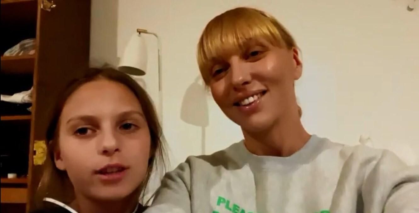Полякова с дочерью, Дзидзьо и Санина: звезды прочли щемящие стихи об Украине - Showbiz
