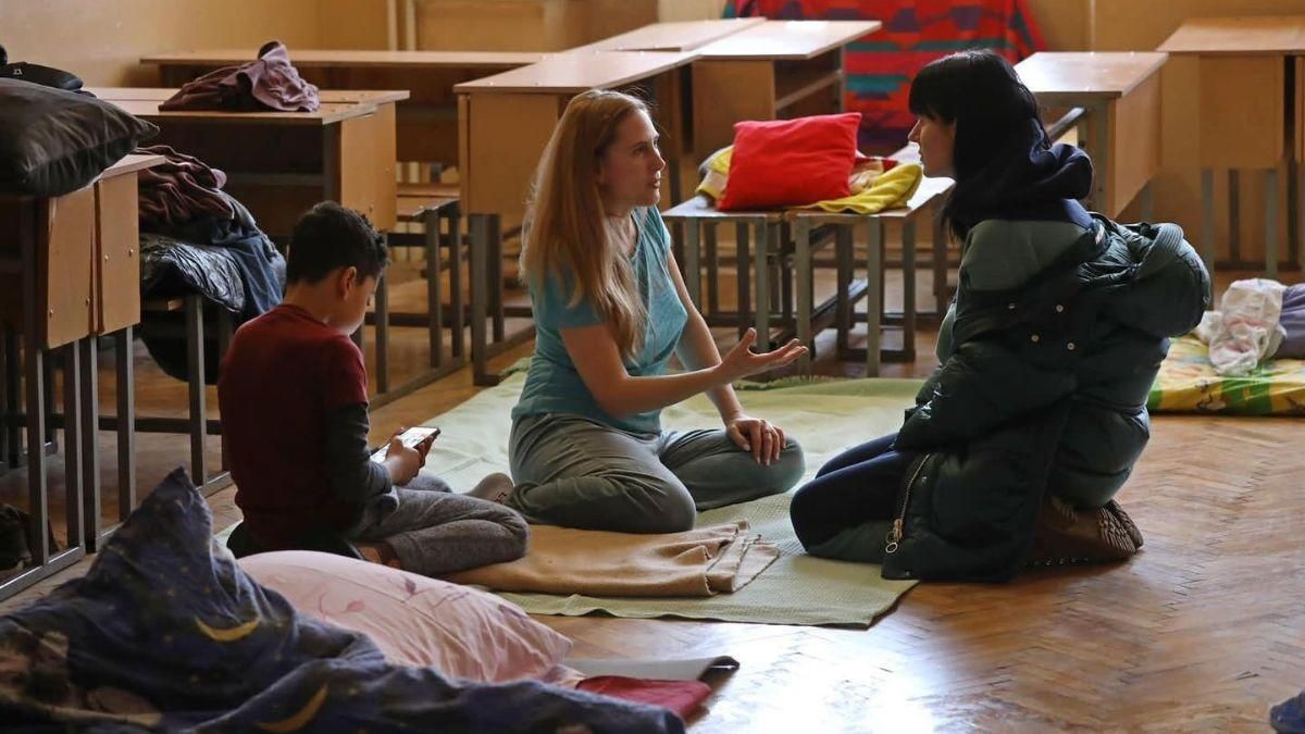 Жодна не дозволила мені плакати, – Маша Єфросиніна у Львові зустрілася з біженками - Showbiz Жодна не дозволила мені плакати, – Маша Єфросиніна у Львові зустрілася з біженками - Showbiz