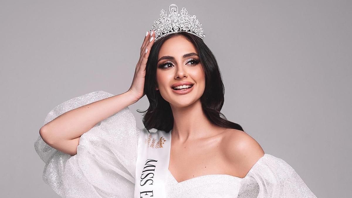 Украинка в войну полетела на конкурс красоты в Египет: как реагирует сеть - Showbiz Украинка в войну полетела на конкурс красоты в Египет: как реагирует сеть - Showbiz