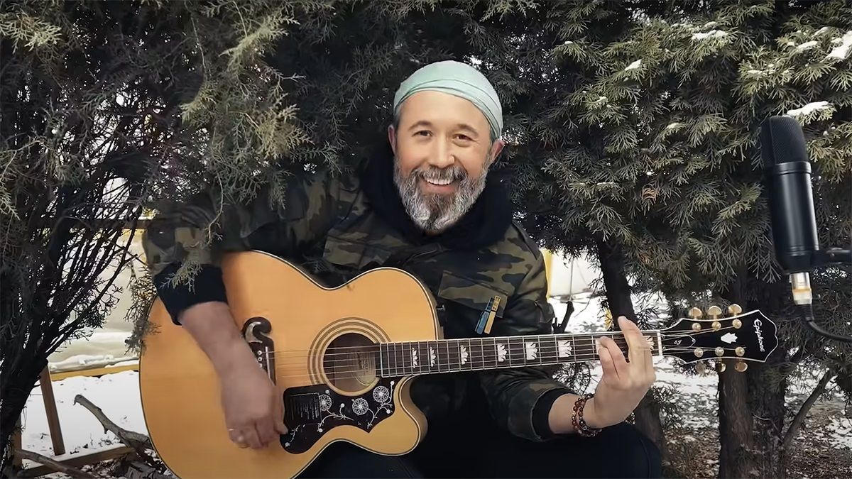 Будеш вільна, рідненька, – Сергей Бабкин перепел свой легендарный хит "Солдат" - Showbiz Будеш вільна, рідненька, – Сергей Бабкин перепел свой легендарный хит "Солдат" - Showbiz