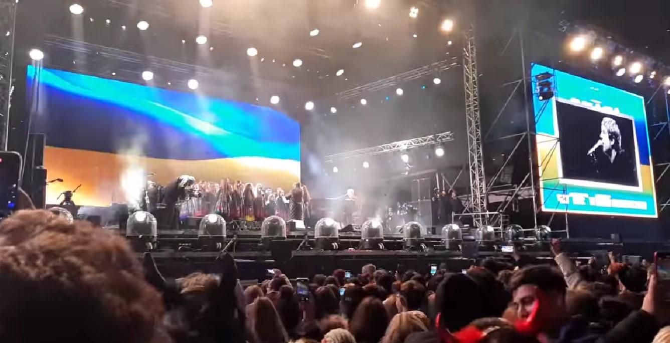 50 тисяч людей прийшли послухати Джамалу і Тома Оделла: разючі відео з Бухареста - Showbiz