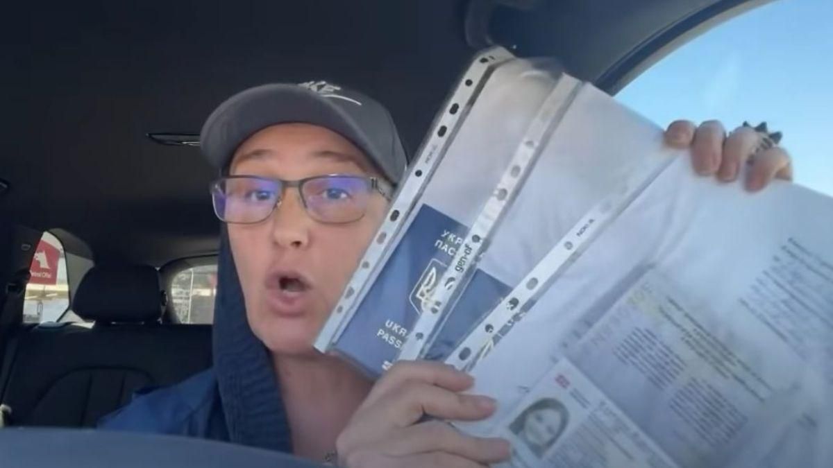 Скандальная Егорова "отреклась от Путина", но ее детям отказали в продлении паспортов Скандальная Егорова "отреклась от Путина", но ее детям отказали в продлении паспортов