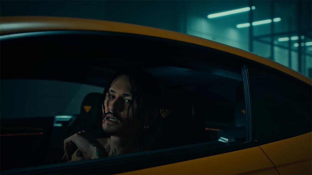 Моргенштерн спел о войне в Украине: в песне слышна мама его друга, которая прячется в подвале - Showbiz Моргенштерн спел о войне в Украине: в песне слышна мама его друга, которая прячется в подвале - Showbiz