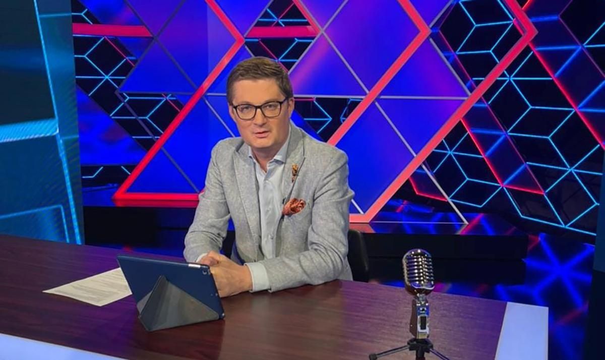 Прилетіло в моє улюблене місце – у кабінет, – Кондратюк про снаряд, який влучив у його будинок - 24 Канал Прилетіло в моє улюблене місце – у кабінет, – Кондратюк про снаряд, який влучив у його будинок - 24 Канал