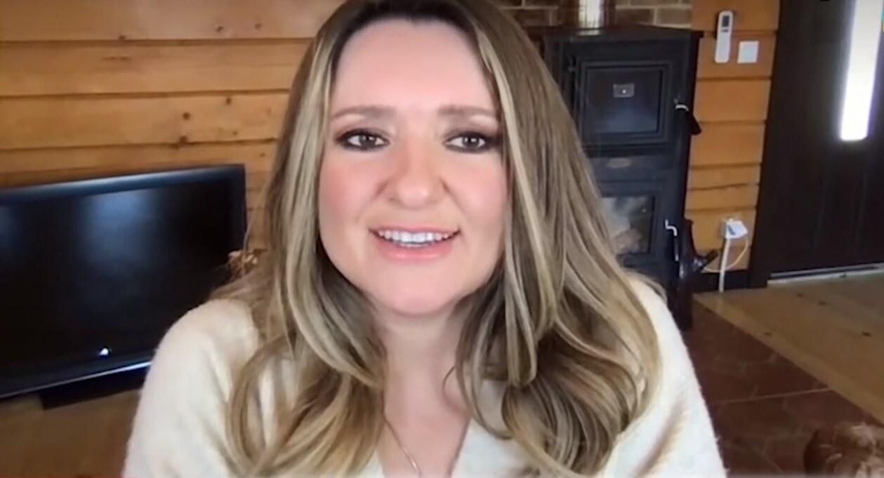 Щоб не вбило від скла, – Наталія Могилевська про те, як ховалася під ліжком у своєму будинку - Showbiz Щоб не вбило від скла, – Наталія Могилевська про те, як ховалася під ліжком у своєму будинку - Showbiz