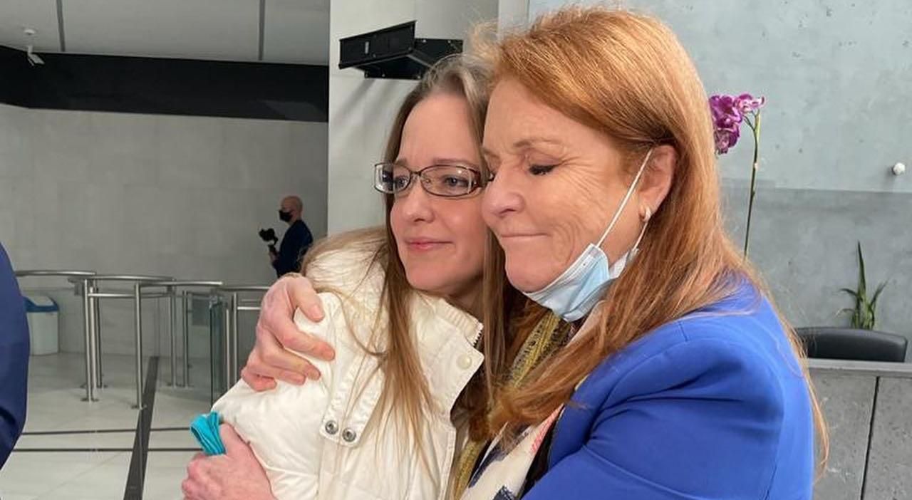 Бывшая невестка Елизавета II встретилась с украинскими беженцами в Польше: "Неистово больно" - Showbiz Бывшая невестка Елизавета II встретилась с украинскими беженцами в Польше: "Неистово больно" - Showbiz