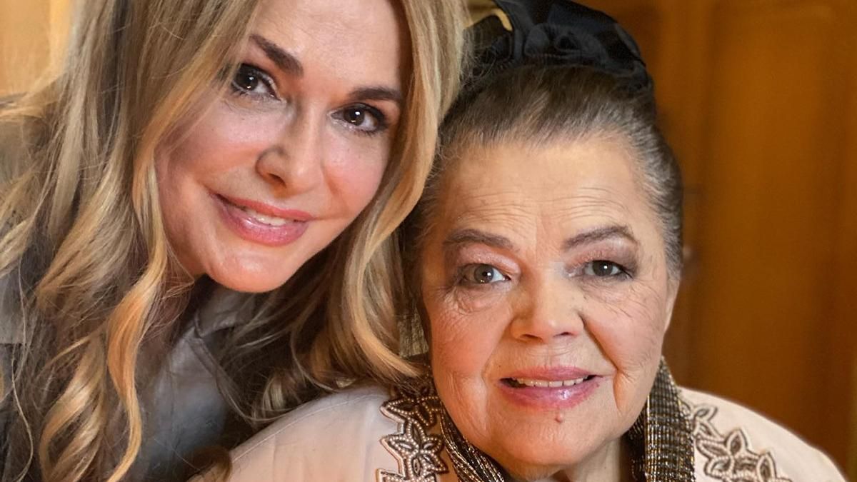 Над головой пролетела ракета, – Сумская рассказала, как хоронила маму под бомбежку Киева - Showbiz Над головой пролетела ракета, – Сумская рассказала, как хоронила маму под бомбежку Киева - Showbiz