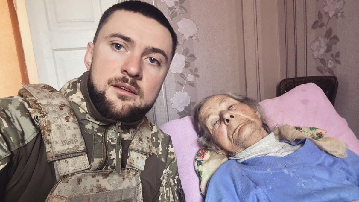 Yarmak показал фото с 91-летней бабушкой: "Отпразднуем ее вторую в жизни победу над фашистами" - Showbiz