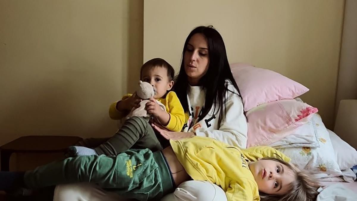 Джамала вперше показала синів, яких вивозила до Туреччини під вибухи: теплі фото - Showbiz Джамала вперше показала синів, яких вивозила до Туреччини під вибухи: теплі фото - Showbiz