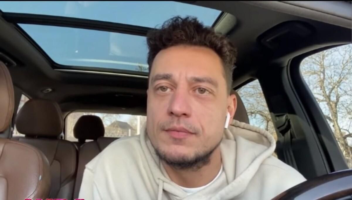 "У мирний час буде пишне весілля": Євген Синельников вдруге освідчився дружині - 27 марта 2022 - Showbiz "У мирний час буде пишне весілля": Євген Синельников вдруге освідчився дружині - 27 марта 2022 - Showbiz