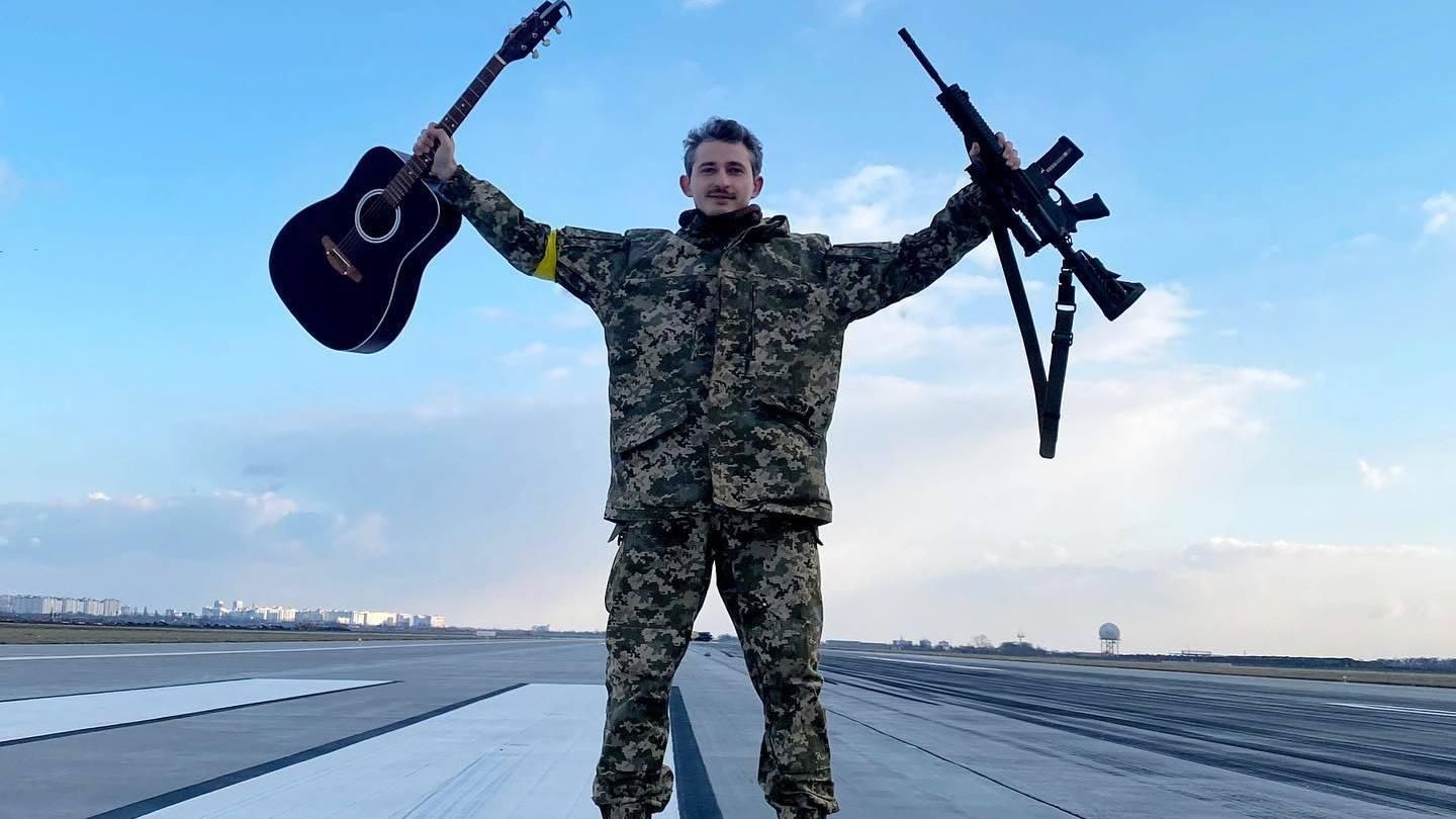 Коли ми переможемо, спаде пелена, – Коля Сєрга про Регіну Тодоренко, яка мовчить про війну - Showbiz Коли ми переможемо, спаде пелена, – Коля Сєрга про Регіну Тодоренко, яка мовчить про війну - Showbiz