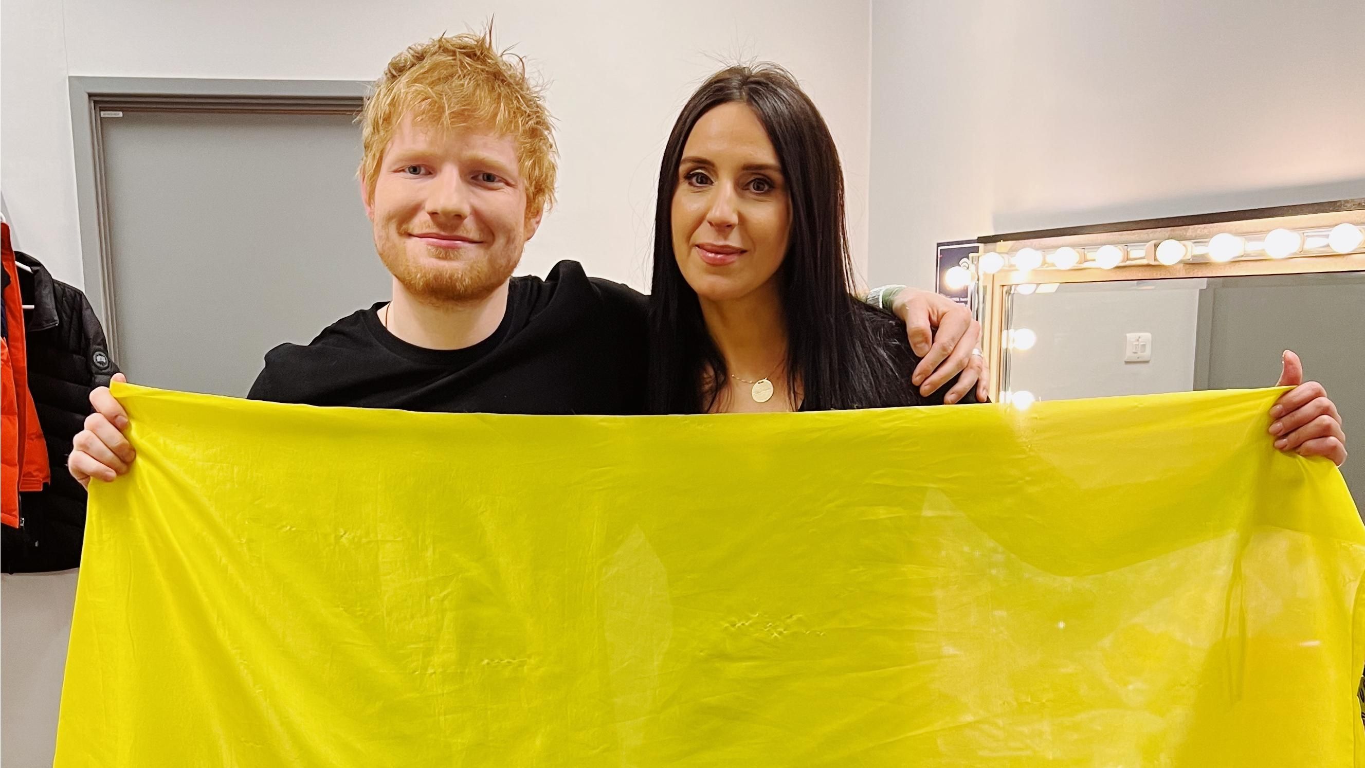 Джамала и другие звезды провели концерт в Британии: собрали более полумиллиарда гривен Джамала и другие звезды провели концерт в Британии: собрали более полумиллиарда гривен