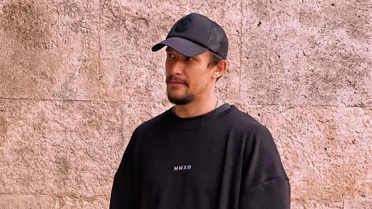 Тарас Цымбалюк просит украинских беженцев не наглеть за границей - Showbiz Тарас Цымбалюк просит украинских беженцев не наглеть за границей - Showbiz