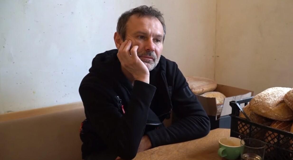 "Беззмістовно": як Святослав Вакарчук ставиться до звернень до росіян від українців - 31 марта 2022 - Showbiz "Беззмістовно": як Святослав Вакарчук ставиться до звернень до росіян від українців - 31 марта 2022 - Showbiz