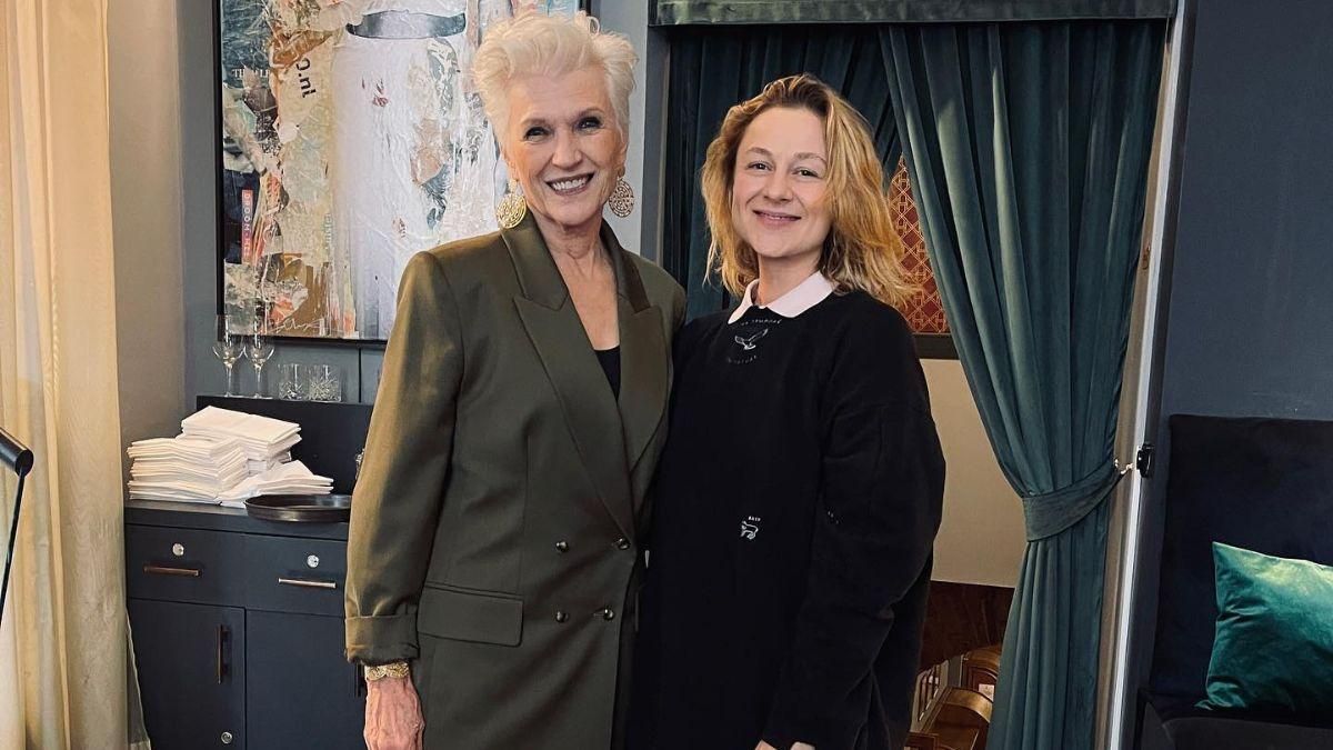 Ольга Мартыновская встретилась с Мэй Маск в Праге: "Она плачет о Украине" - Showbiz Ольга Мартыновская встретилась с Мэй Маск в Праге: "Она плачет о Украине" - Showbiz