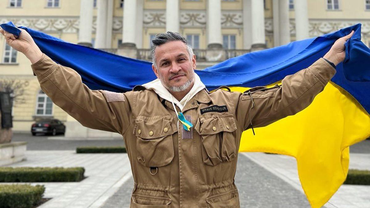 Эктор Хименес-Браво вернулся в Украину: как мужчина провел первую ночь в бомбоубежище - Showbiz