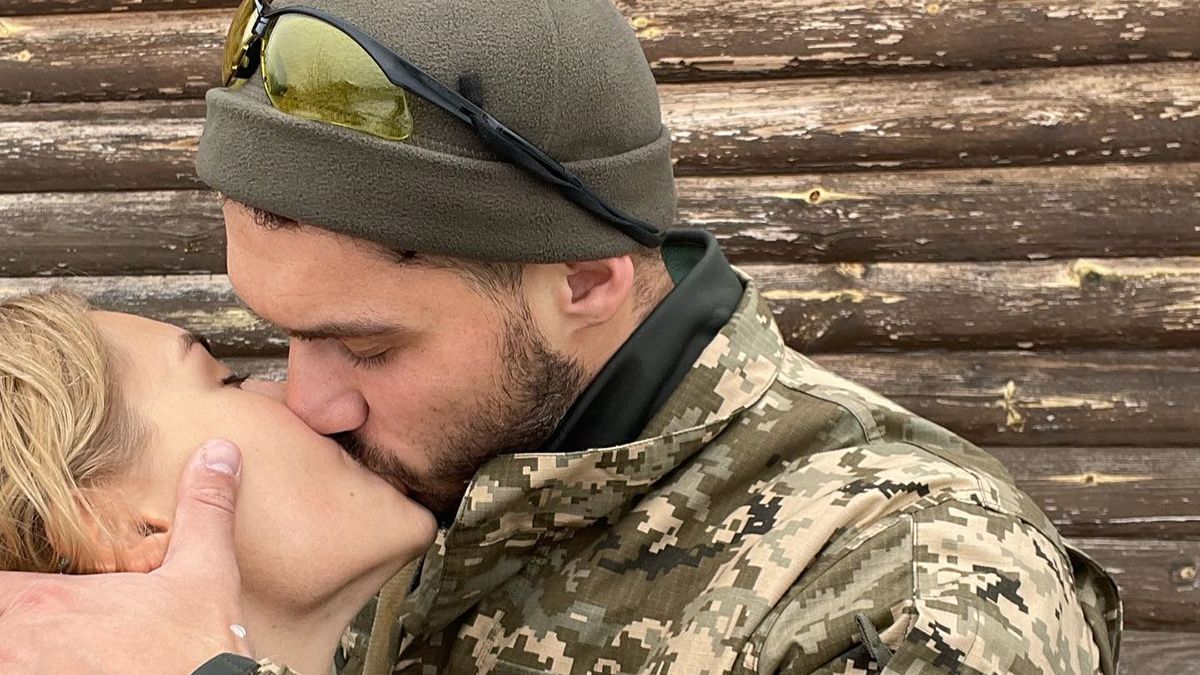 Ридаю 24/7, – Даша Квіткова розповіла, куди поїхав Добринін і чому залишав її саму - Showbiz Ридаю 24/7, – Даша Квіткова розповіла, куди поїхав Добринін і чому залишав її саму - Showbiz