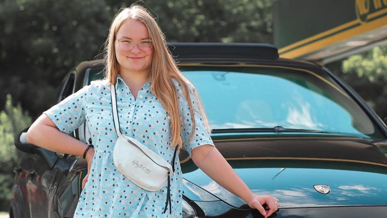 "Російський, але безкоштовний": блогерка з Луцька рекламує сайт гороскопів держави-агресора - Showbiz "Російський, але безкоштовний": блогерка з Луцька рекламує сайт гороскопів держави-агресора - Showbiz