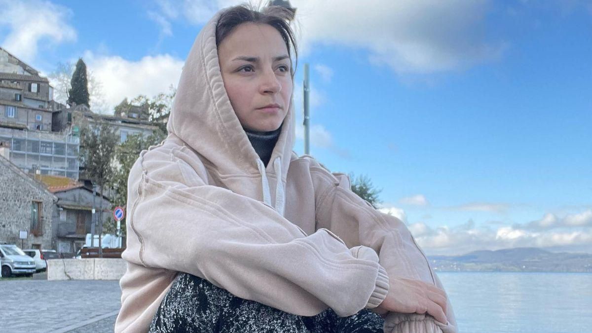 Российские орки обстрелили авто мужа Илоны Гвоздевой: "Мне так жаль, мой любимый" - Showbiz Российские орки обстрелили авто мужа Илоны Гвоздевой: "Мне так жаль, мой любимый" - Showbiz