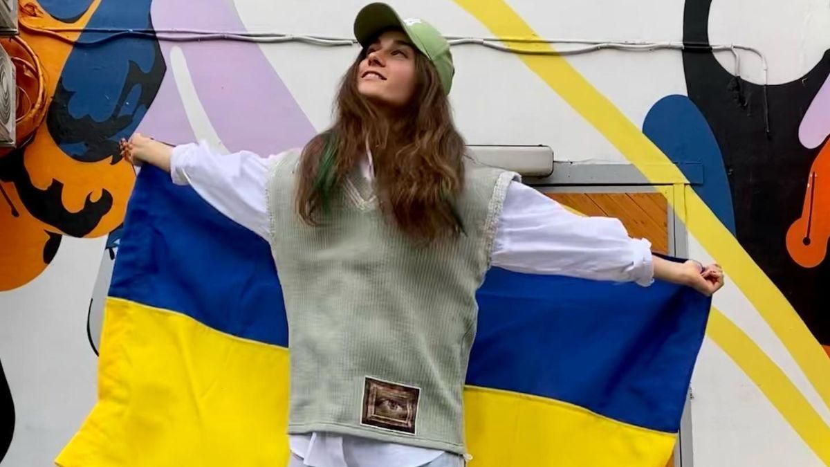 Про Зеленського, Кіма та Арестовича: Jerry Heil випустила трек "Москаль некрасівий" - Showbiz Про Зеленського, Кіма та Арестовича: Jerry Heil випустила трек "Москаль некрасівий" - Showbiz