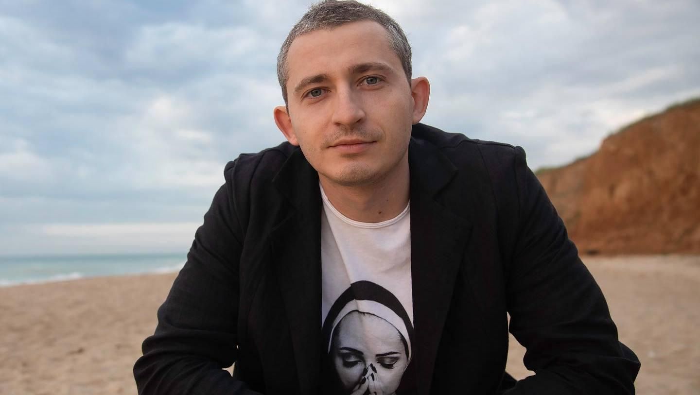 Спроба зайняти два стільці, – Коля Сєрга востаннє звернувся до Тодоренко, яка мовчить про війну - Showbiz Спроба зайняти два стільці, – Коля Сєрга востаннє звернувся до Тодоренко, яка мовчить про війну - Showbiz