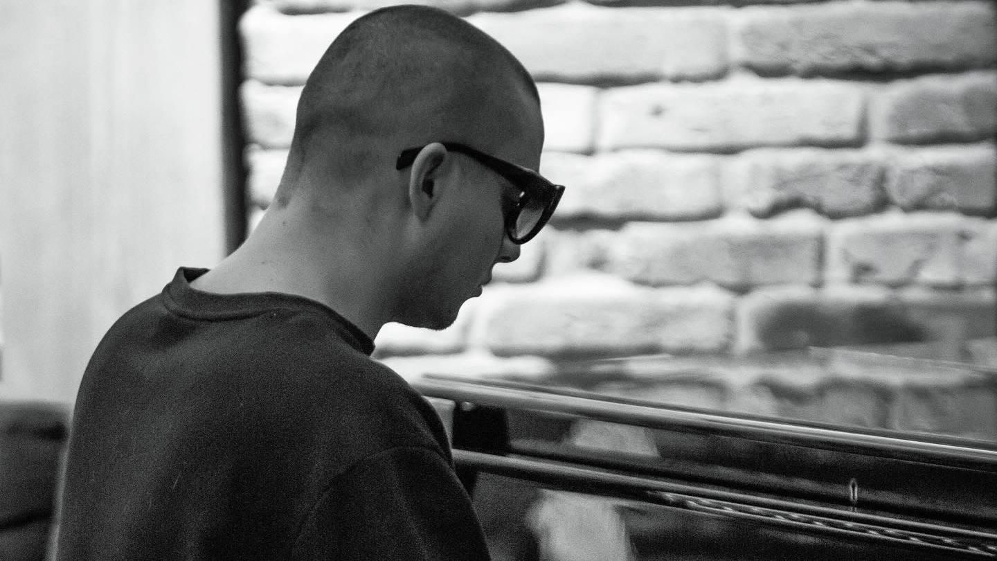 "Під звуки повітряної тривоги": MELOVIN святкує день народження - 11 апреля 2022 - Showbiz "Під звуки повітряної тривоги": MELOVIN святкує день народження - 11 апреля 2022 - Showbiz