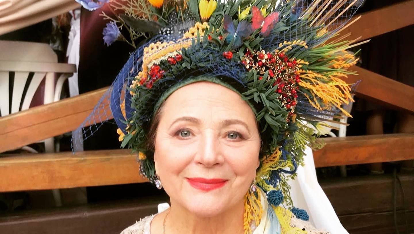 "Все до трусів винесли": окупанти пограбували дім сестри Ніни Матвієнко - 12 апреля 2022 - Showbiz "Все до трусів винесли": окупанти пограбували дім сестри Ніни Матвієнко - 12 апреля 2022 - Showbiz