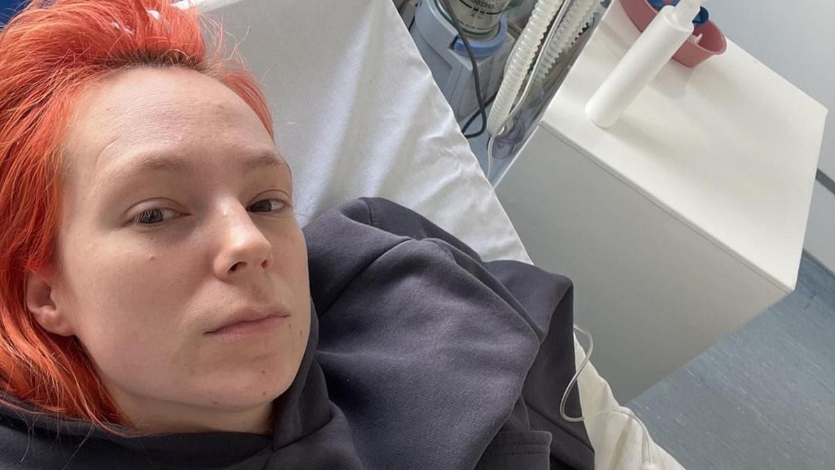 Светлана Тарабарова оказалась под капельницей: фото из больницы в Ивано-Франковске - Showbiz Светлана Тарабарова оказалась под капельницей: фото из больницы в Ивано-Франковске - Showbiz