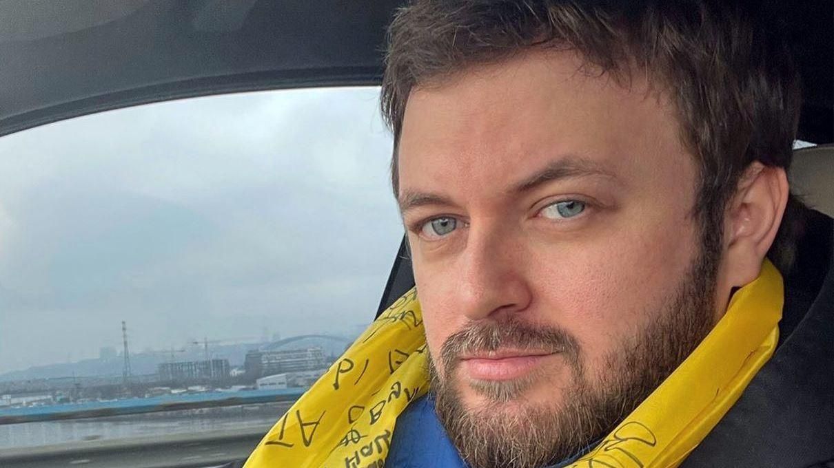 "Так, братику, почалась війна": Дзідзьо розповів, як телефонував Горбунову, коли почув вибухи - Showbiz "Так, братику, почалась війна": Дзідзьо розповів, як телефонував Горбунову, коли почув вибухи - Showbiz