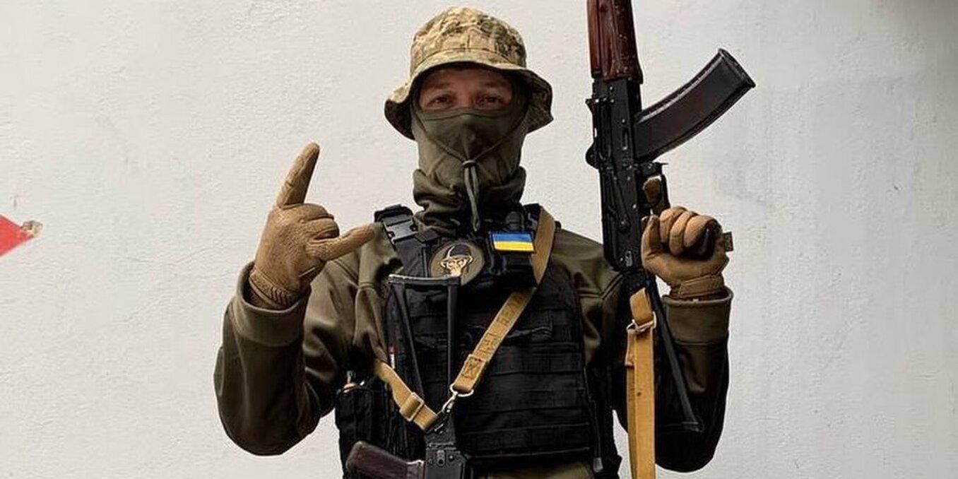 "Надавай оркам по зубах": лідер O.Torvald Женя Галич приєднався до лав ЗСУ - 17 апреля 2022 - Showbiz "Надавай оркам по зубах": лідер O.Torvald Женя Галич приєднався до лав ЗСУ - 17 апреля 2022 - Showbiz