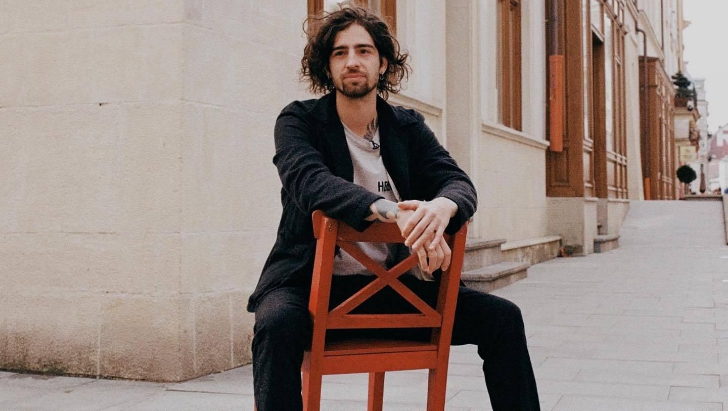 Володимира Дантеса назвали ворогом Росії: як відреагував артист - Showbiz Володимира Дантеса назвали ворогом Росії: як відреагував артист - Showbiz