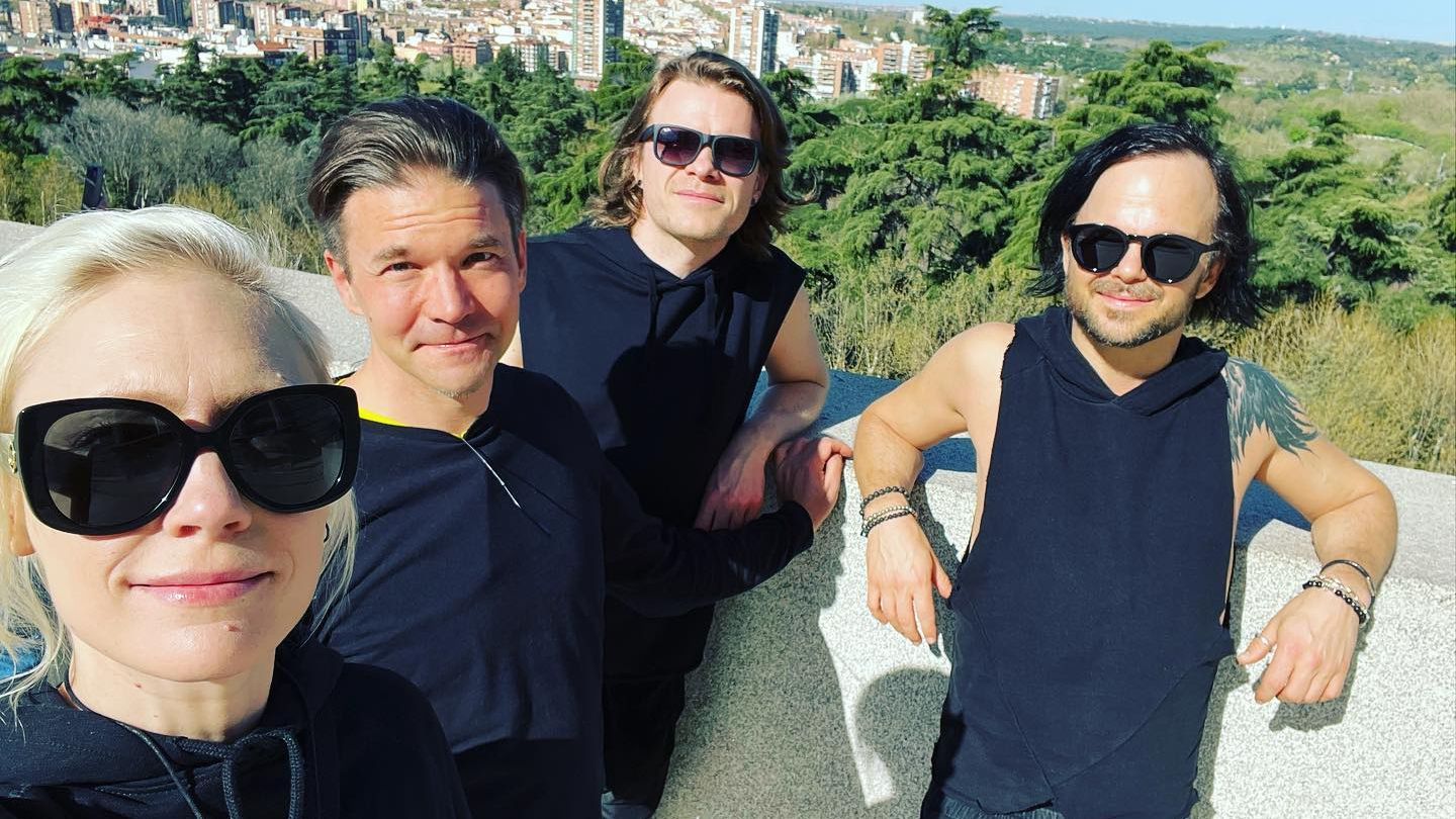 Финская группа The Rasmus поддержала Украину на пре-пате Евровидения-2022 - Showbiz Финская группа The Rasmus поддержала Украину на пре-пате Евровидения-2022 - Showbiz