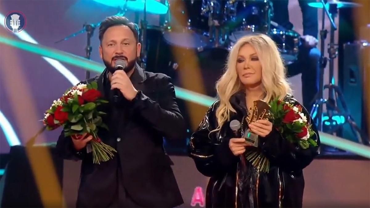 Зрадниця Таїсія Повалій виступила в Кремлі з путіністами Михайловим і Басковим: відео - Showbiz Зрадниця Таїсія Повалій виступила в Кремлі з путіністами Михайловим і Басковим: відео - Showbiz