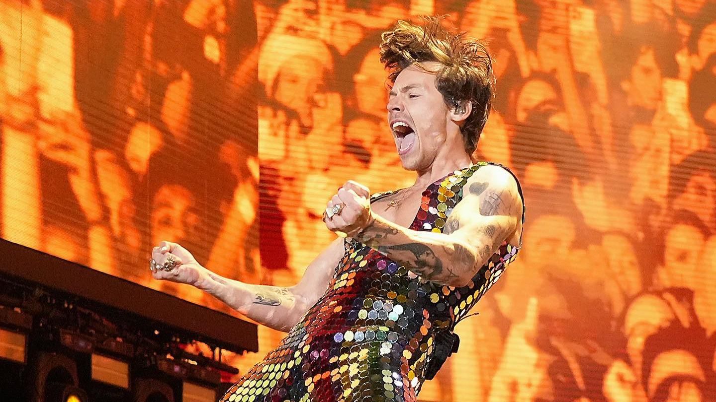 Måneskin, Гаррі Стайлс, Matoma, Arcade Fire: як Україну підтримують на фестивалі Coachella-2022 - Showbiz Måneskin, Гаррі Стайлс, Matoma, Arcade Fire: як Україну підтримують на фестивалі Coachella-2022 - Showbiz