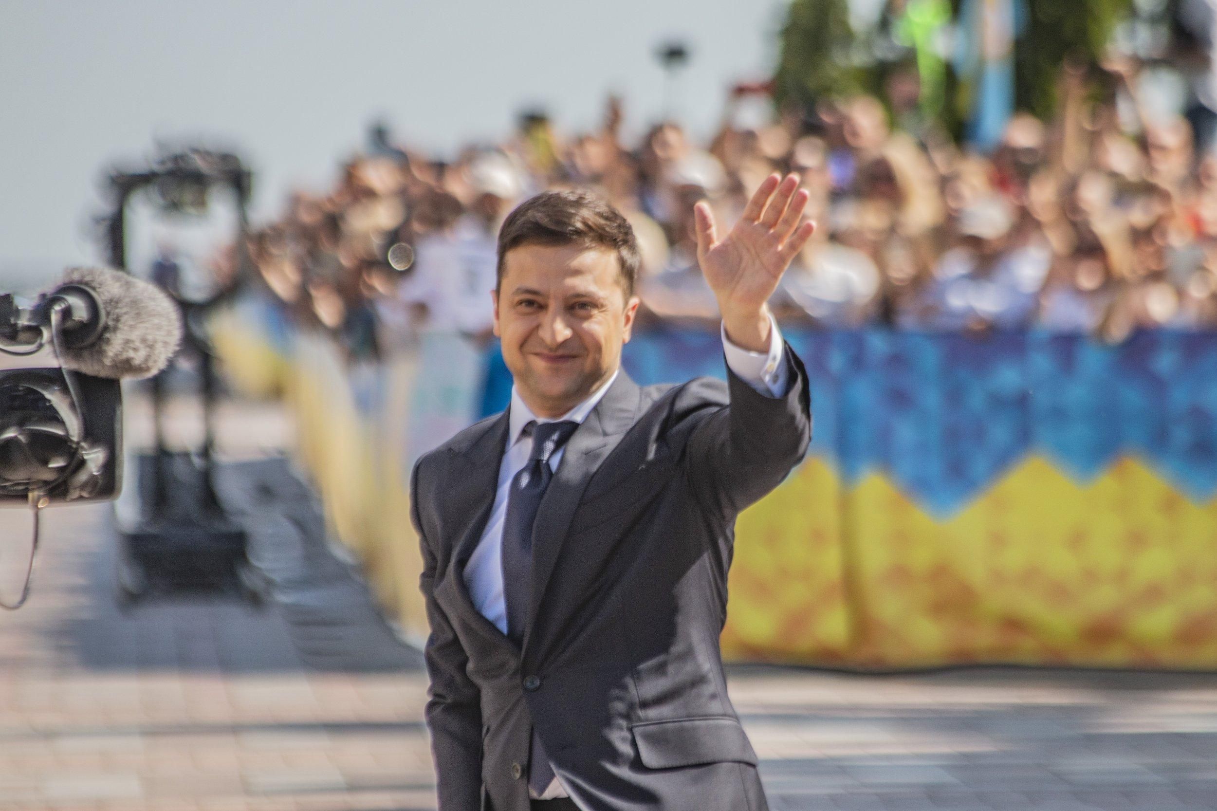 Без двох мільйонів Байден: хто із зіркового бомонду підписаний на Зеленського в інстаграмі - Showbiz Без двох мільйонів Байден: хто із зіркового бомонду підписаний на Зеленського в інстаграмі - Showbiz