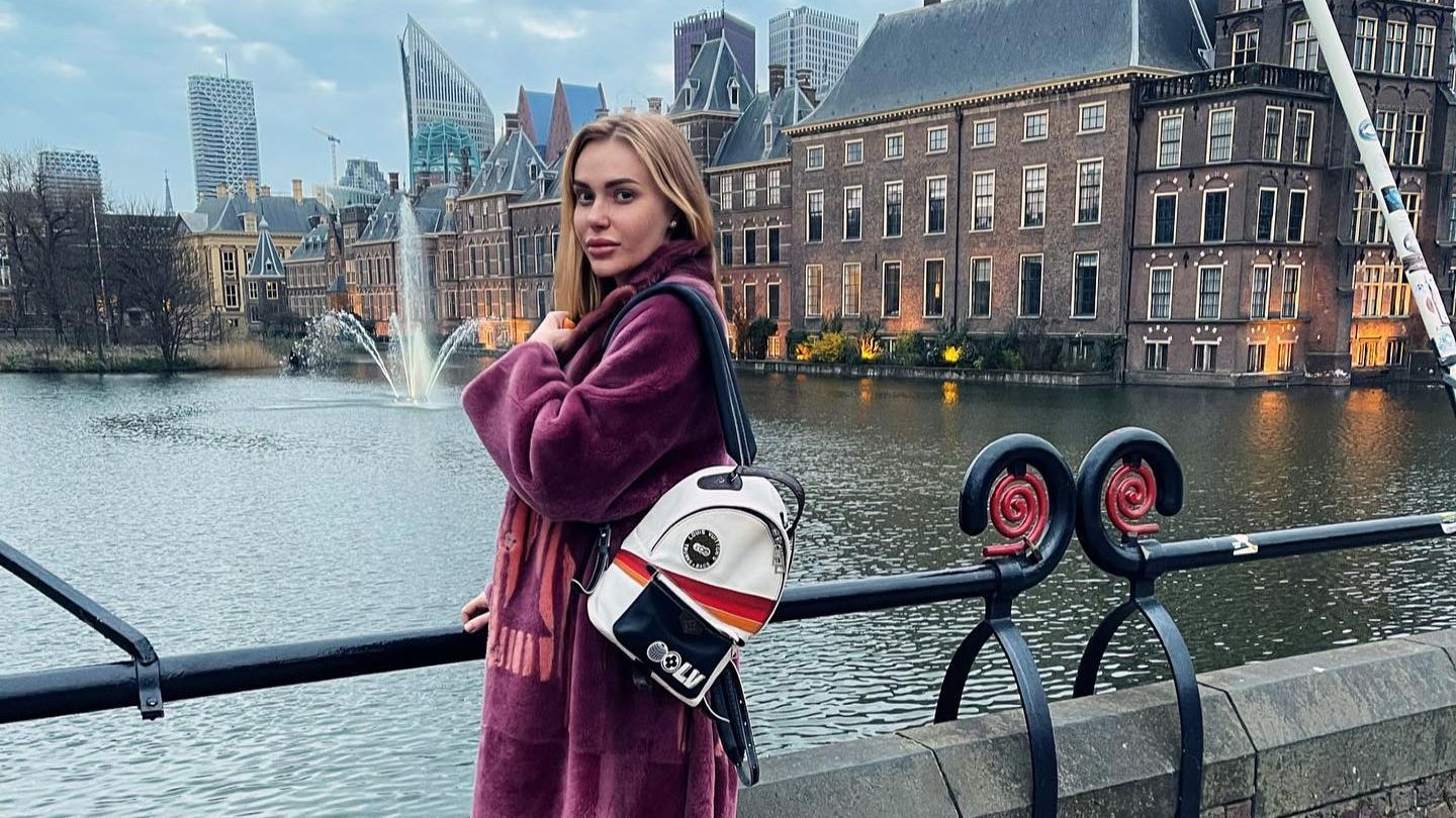 "Месяц не могу найти квартиру": Слава Каминская пожаловалась на трудности в Нидерландах - Showbiz "Месяц не могу найти квартиру": Слава Каминская пожаловалась на трудности в Нидерландах - Showbiz