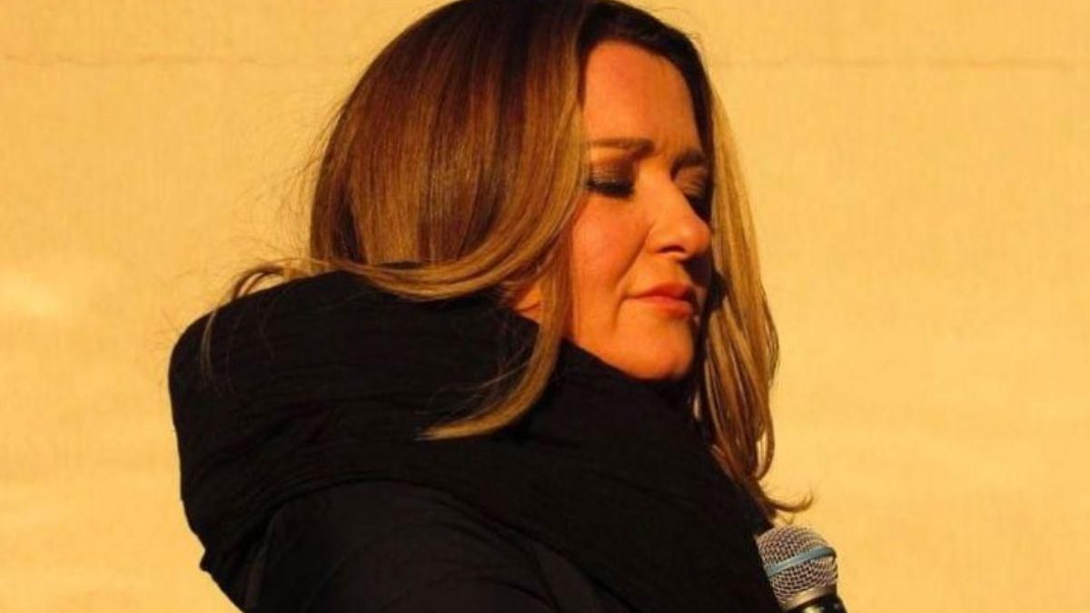 В Мариуполе умер дядя Натальи Могилевской: "Похоронили его в розах" - Showbiz В Мариуполе умер дядя Натальи Могилевской: "Похоронили его в розах" - Showbiz