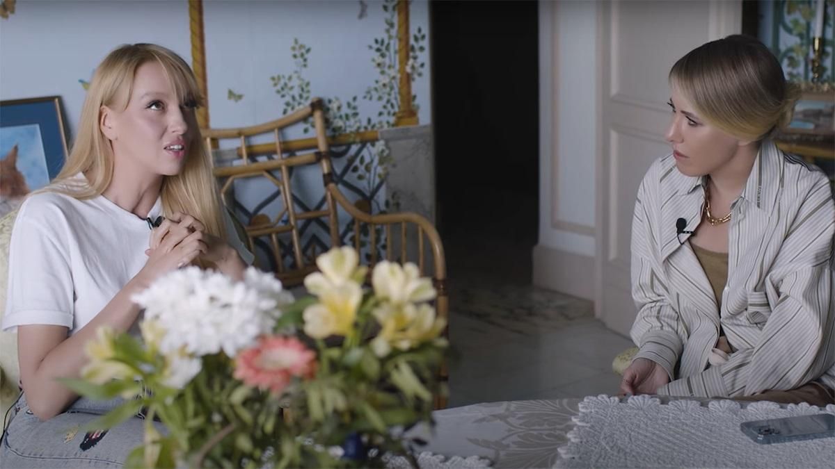 Это не фейк, это война – Оля Полякова дала интервью Собчак, но ее все время "запикивали" - Showbiz Это не фейк, это война – Оля Полякова дала интервью Собчак, но ее все время "запикивали" - Showbiz