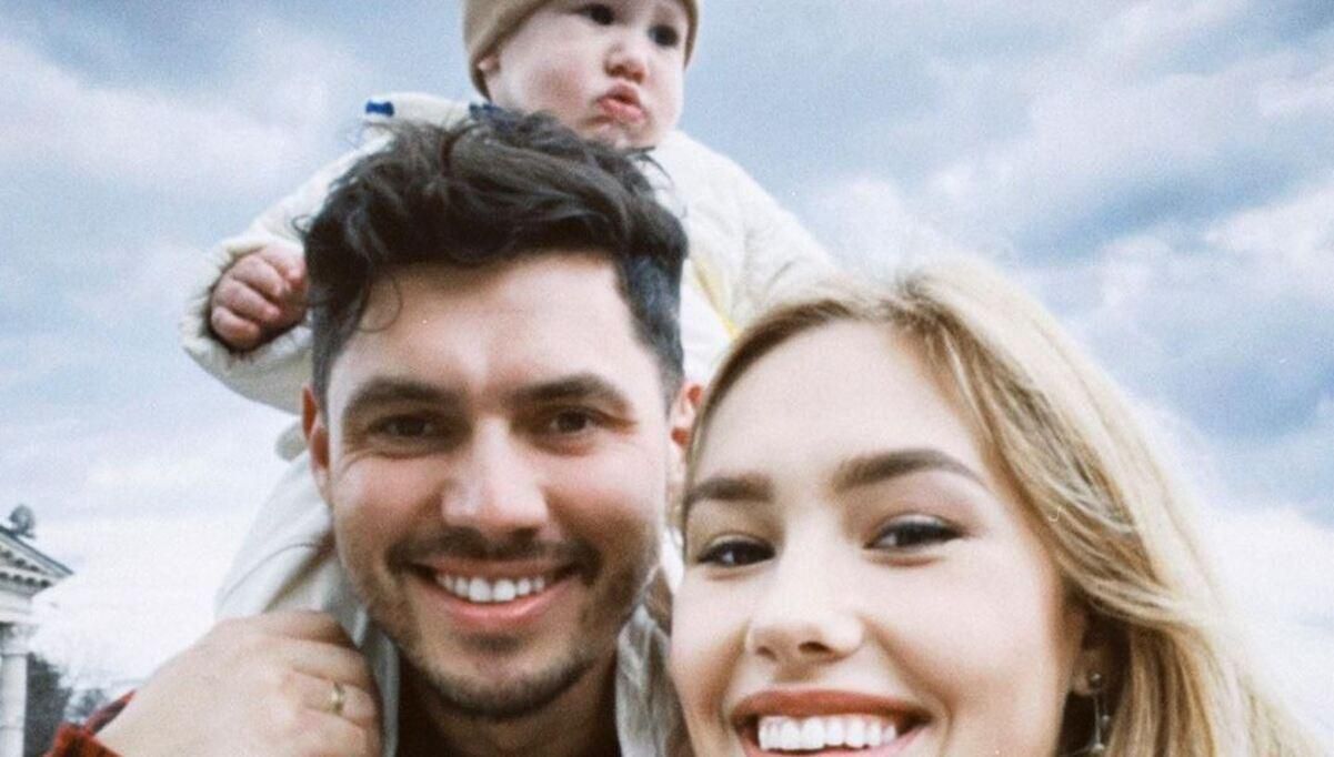 Даша Квиткова рассказала о сюрпризе от мужа "Месяц не виделись" - Showbiz Даша Квиткова рассказала о сюрпризе от мужа "Месяц не виделись" - Showbiz