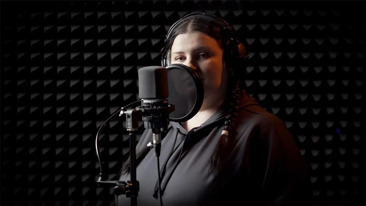 Тут предки Чорновола, Стуса і батька Бандери Alyona Alyona поразила треком "Перемога" - Showbiz Тут предки Чорновола, Стуса і батька Бандери Alyona Alyona поразила треком "Перемога" - Showbiz