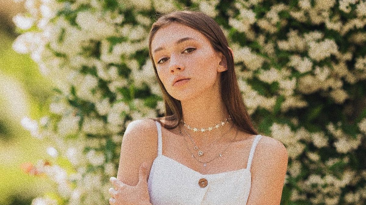 18-летняя дочь Кости Меладзе призналась, куда сбежала от войны и когда вернется в Украину - Showbiz 18-летняя дочь Кости Меладзе призналась, куда сбежала от войны и когда вернется в Украину - Showbiz