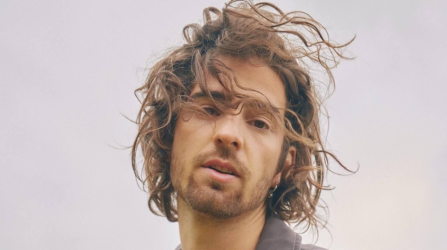 Дантес о любви к Харькову и реакции на бомбардировки "Не думал, что буду рыдать" - Showbiz Дантес о любви к Харькову и реакции на бомбардировки "Не думал, что буду рыдать" - Showbiz