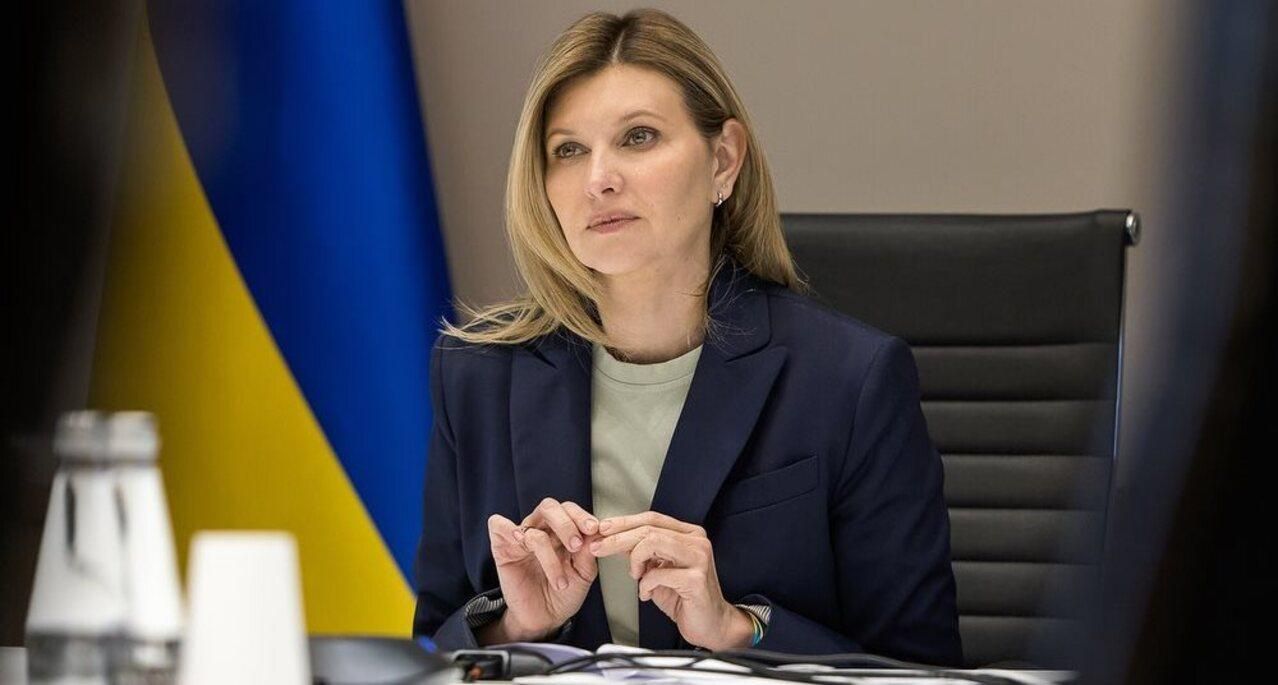 Поспілкувалась з першими леді Олена Зеленська вперше від початку війни показалась на фото - Showbiz Поспілкувалась з першими леді Олена Зеленська вперше від початку війни показалась на фото - Showbiz