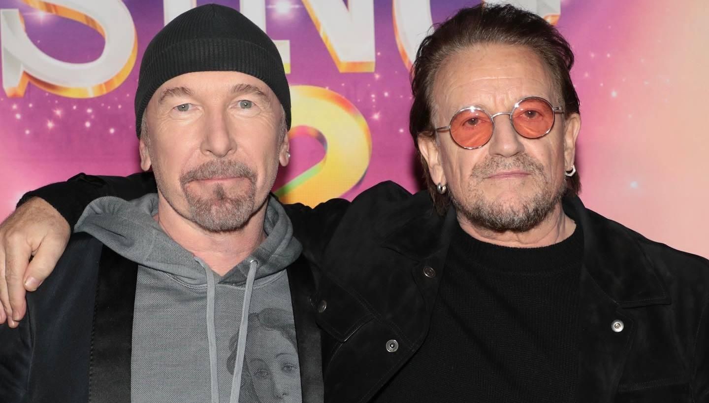 На станции Крещатик Боно и Эдж из легендарной группы U2 выступили для украинцев - Showbiz На станции Крещатик Боно и Эдж из легендарной группы U2 выступили для украинцев - Showbiz