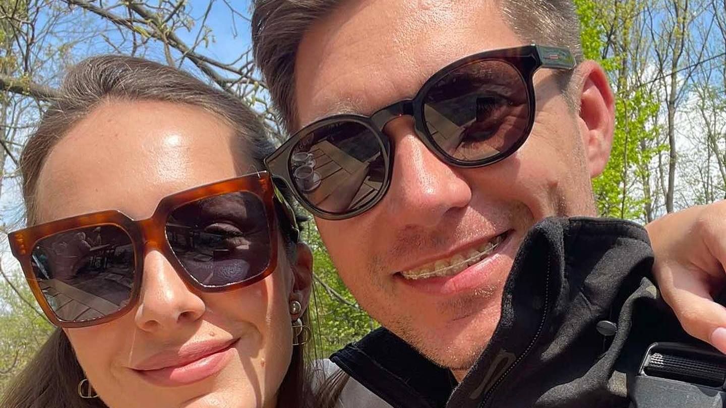 Не в терробороне куда вступил Остапчук с первых дней войны и как супруги волонтерят - Showbiz Не в терробороне куда вступил Остапчук с первых дней войны и как супруги волонтерят - Showbiz