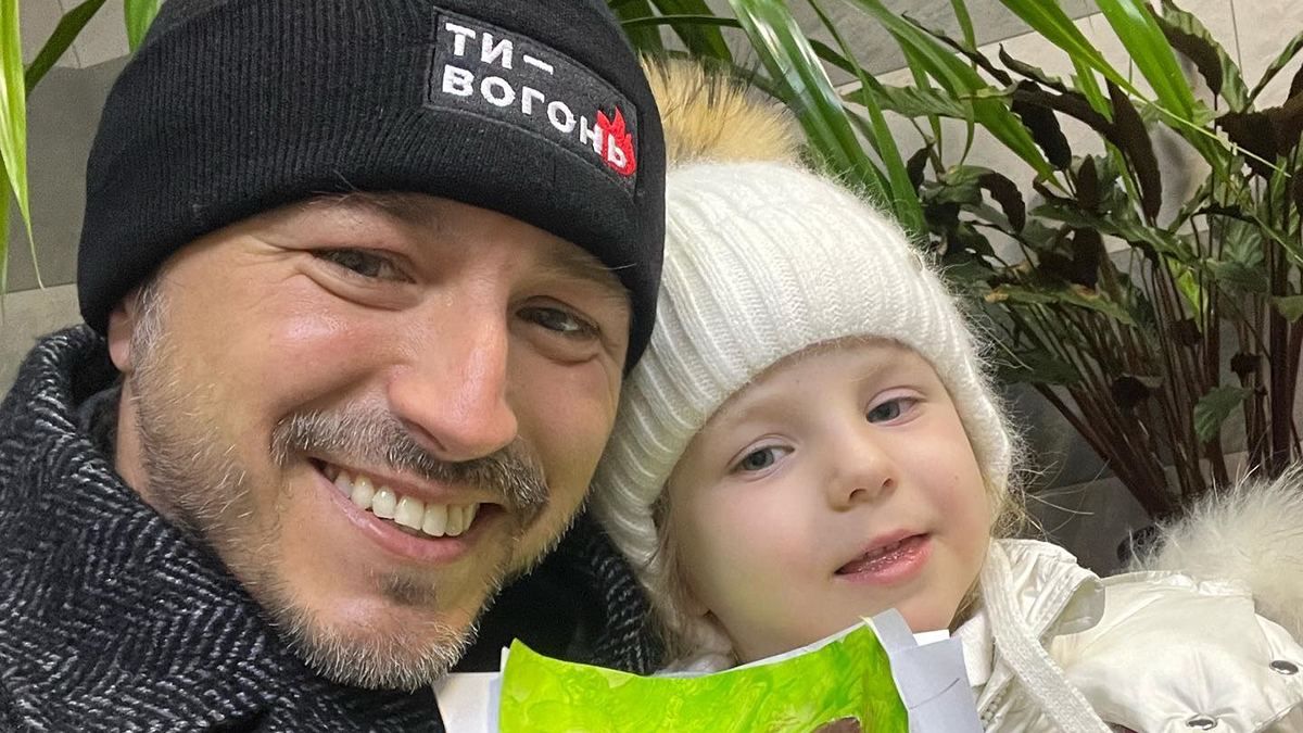 Сергей Притула признался, что выдала ему 4-летняя дочь, когда он спросил о войне - Showbiz Сергей Притула признался, что выдала ему 4-летняя дочь, когда он спросил о войне - Showbiz