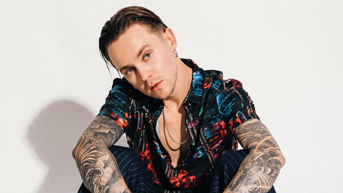 Пісень немає, – Артем Пивоваров зізнався, як помстився артистам-мовчунам з Росії - Showbiz Пісень немає, – Артем Пивоваров зізнався, як помстився артистам-мовчунам з Росії - Showbiz